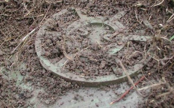 STOP ALLE MINE ANTIUOMO